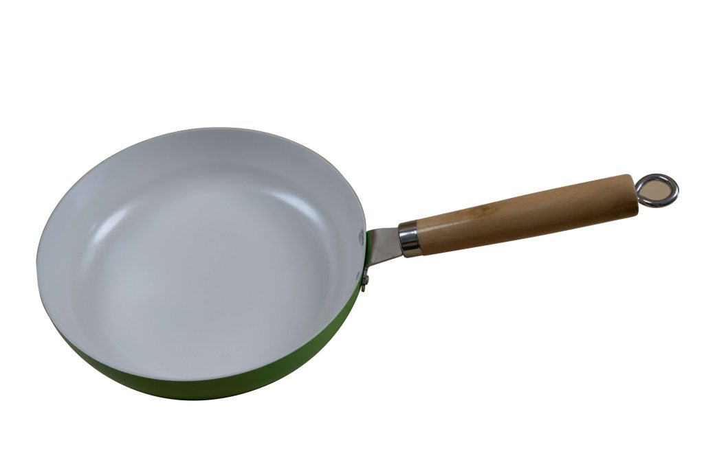 Aluminum pot white green