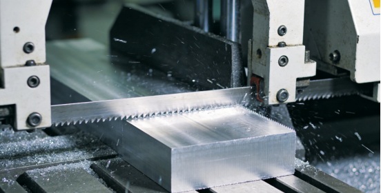 How to cut aluminum sheet